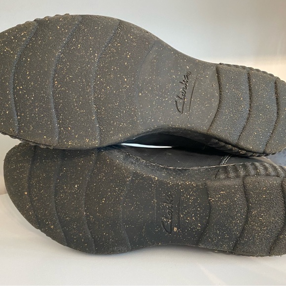 Clarks Black Ankle Boots Women’s size 10 - Picture 7 of 8